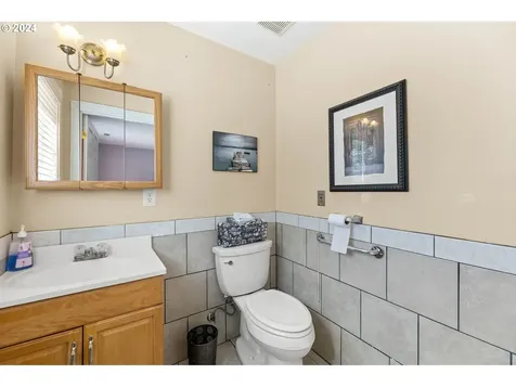 2013 SE 146th Avenue Vancouver WA 98683