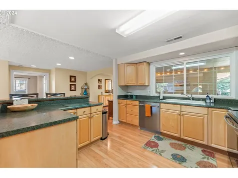 2013 SE 146th Avenue Vancouver WA 98683