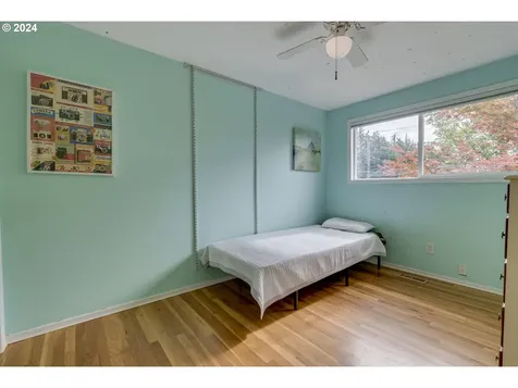 2705 Ne 132nd Avenue Portland OR 97230