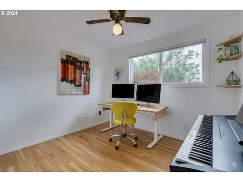 2705 Ne 132nd Avenue Portland OR 97230