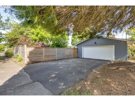 2705 Ne 132nd Avenue Portland OR 97230