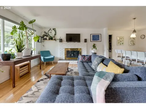 2705 Ne 132nd Avenue Portland OR 97230