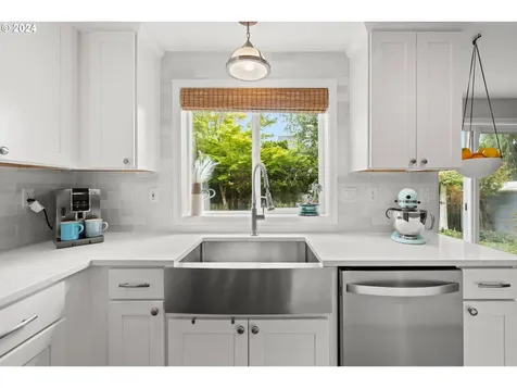 14806 Se Gilesford Street Clackamas OR 97015