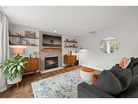 14806 Se Gilesford Street Clackamas OR 97015