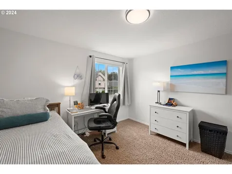 14806 Se Gilesford Street Clackamas OR 97015