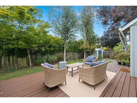 14806 Se Gilesford Street Clackamas OR 97015