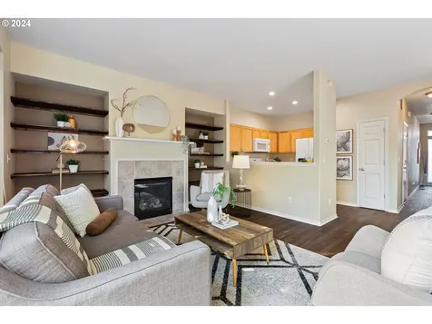 20850 SW Skiver Street Beaverton OR 97078