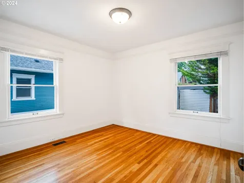 3414 Ne 17th Avenue Portland OR 97212
