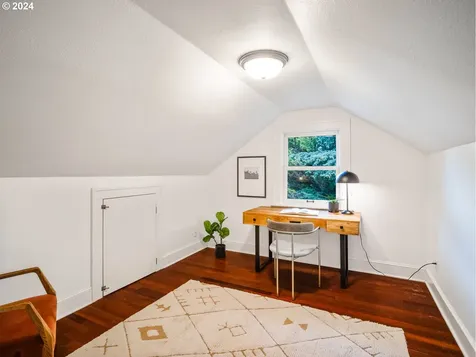 3414 Ne 17th Avenue Portland OR 97212