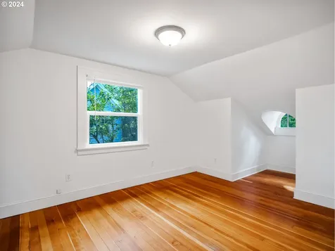 3414 Ne 17th Avenue Portland OR 97212