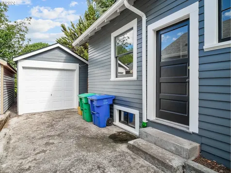 3414 Ne 17th Avenue Portland OR 97212