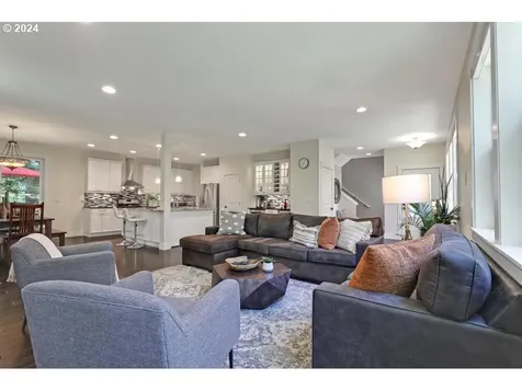 11522 SW 61st Avenue Portland OR 97219
