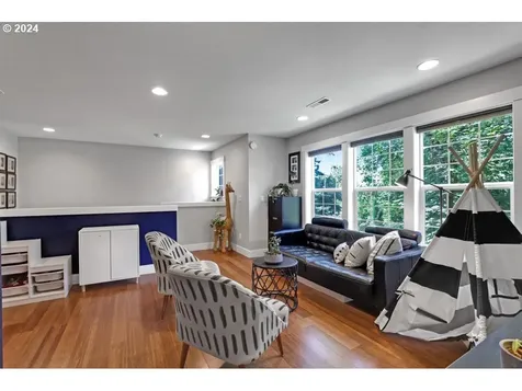 11522 SW 61st Avenue Portland OR 97219