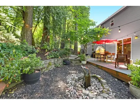 11522 SW 61st Avenue Portland OR 97219