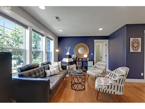 11522 SW 61st Avenue Portland OR 97219