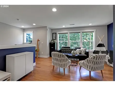11522 SW 61st Avenue Portland OR 97219