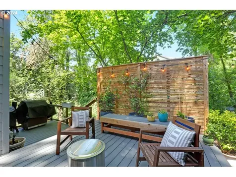 11522 SW 61st Avenue Portland OR 97219