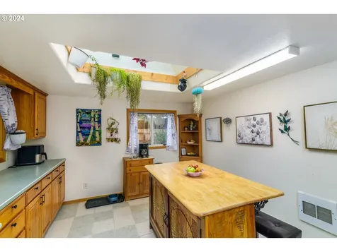 1819 Spruce Street Myrtle Point OR 97458