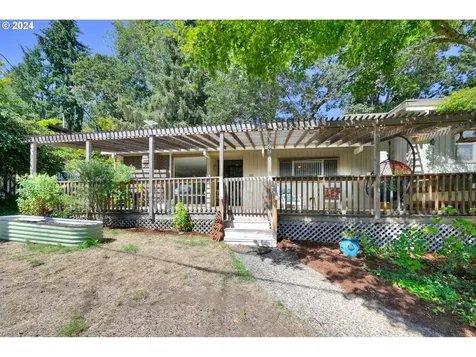 235 W 38th Avenue Eugene OR 97405