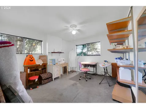 235 W 38th Avenue Eugene OR 97405