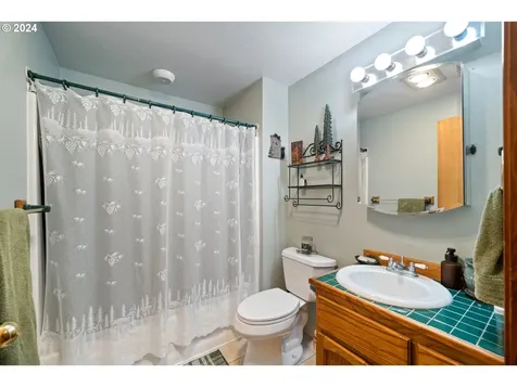 14517 NE 49th Circle Vancouver WA 98682