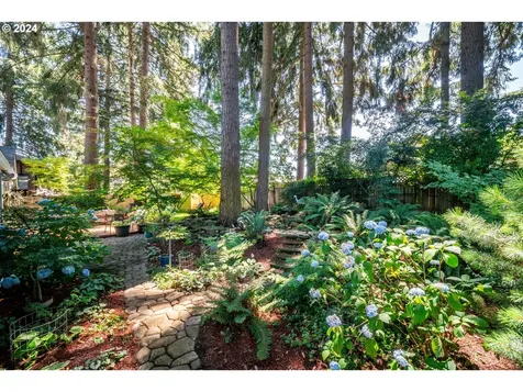 14517 NE 49th Circle Vancouver WA 98682
