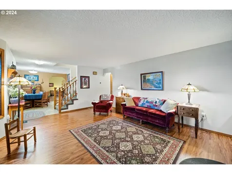 14517 NE 49th Circle Vancouver WA 98682