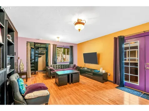 2924 NE 88th Place Portland OR 97220