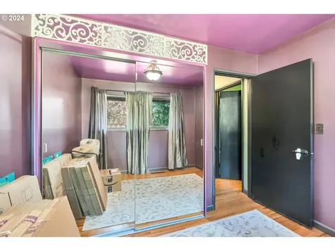 2924 NE 88th Place Portland OR 97220