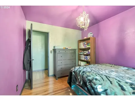 2924 NE 88th Place Portland OR 97220
