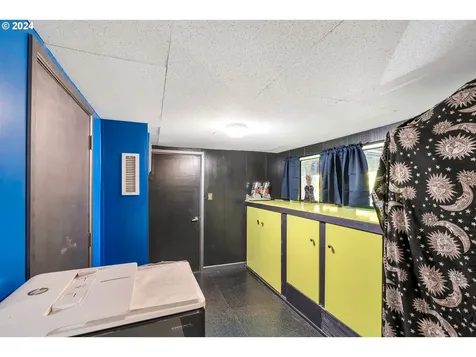 2924 NE 88th Place Portland OR 97220