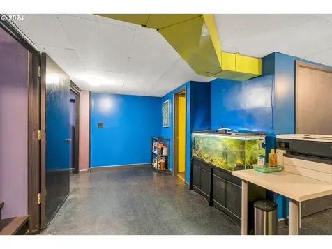 2924 NE 88th Place Portland OR 97220