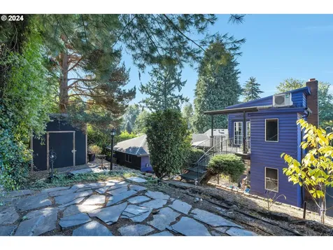 2924 NE 88th Place Portland OR 97220