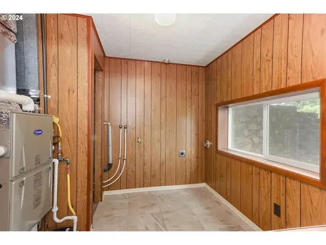 4554 Summit Drive Hood River OR 97031