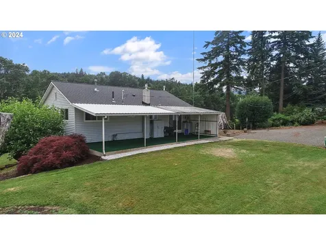 4554 Summit Drive Hood River OR 97031