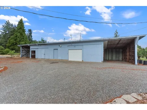 4554 Summit Drive Hood River OR 97031