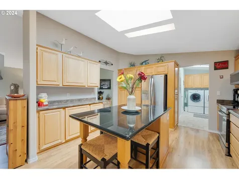 635 S Falcon Street Rockaway Beach OR 97136