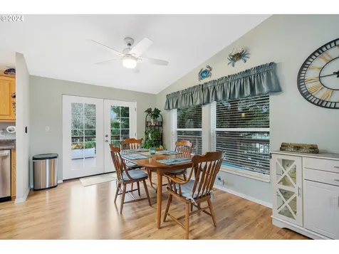 635 S Falcon Street Rockaway Beach OR 97136