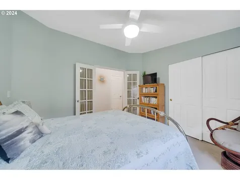 635 S Falcon Street Rockaway Beach OR 97136