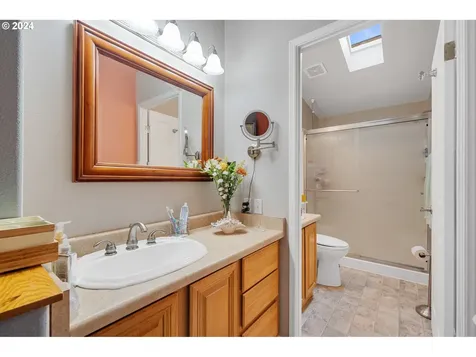 635 S Falcon Street Rockaway Beach OR 97136