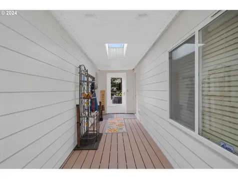 635 S Falcon Street Rockaway Beach OR 97136