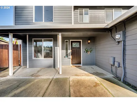 1004 NW 120th Circle Vancouver WA 98685