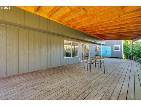 1004 NW 120th Circle Vancouver WA 98685