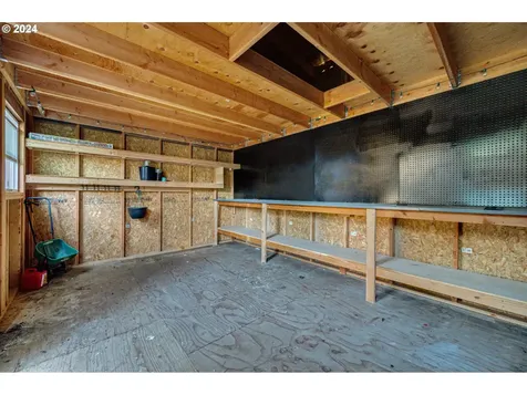1004 NW 120th Circle Vancouver WA 98685
