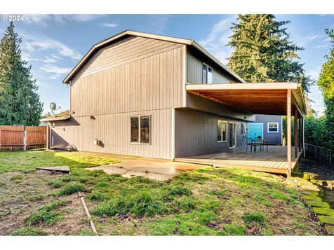 1004 NW 120th Circle Vancouver WA 98685