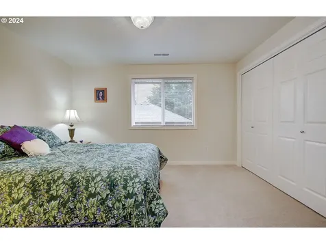 11112 NW 36th Avenue Vancouver WA 98685