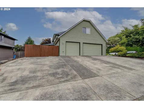 11112 NW 36th Avenue Vancouver WA 98685