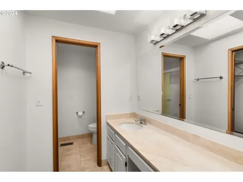 5215 Bonita Road Lake Oswego OR 97035