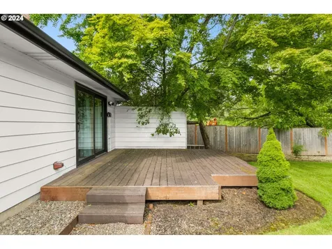 5215 Bonita Road Lake Oswego OR 97035
