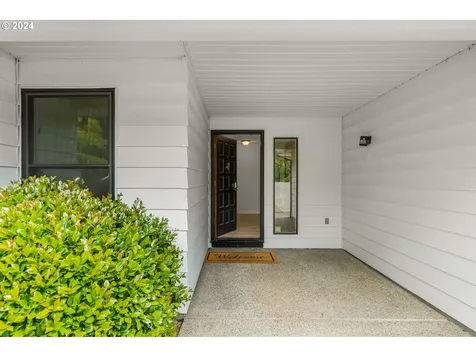 5215 Bonita Road Lake Oswego OR 97035